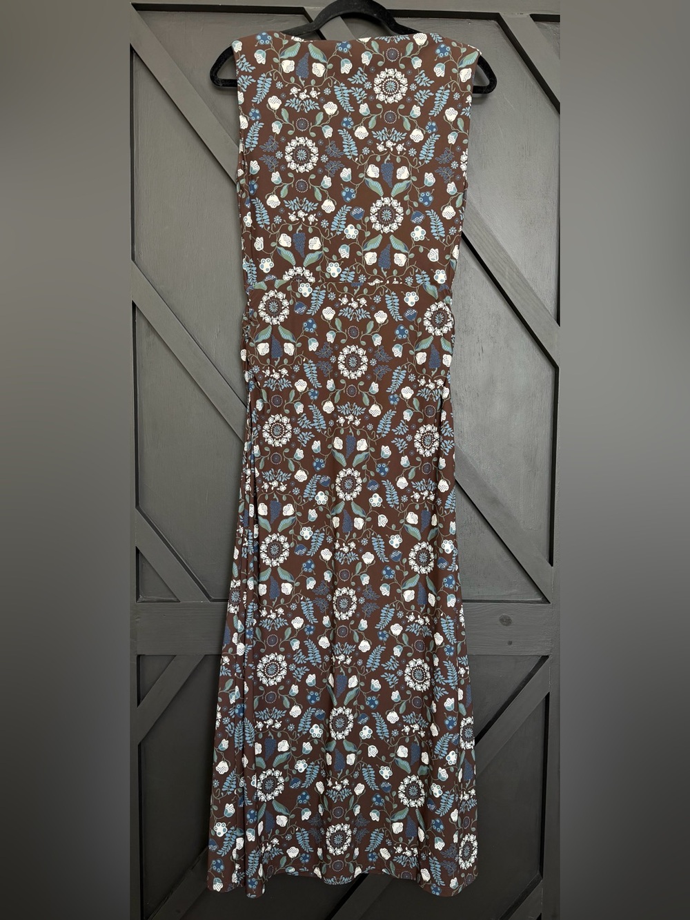 Hill House The Sloane Dress in Chocolate Swedish Floral, Size Small - Picture 8 of 12